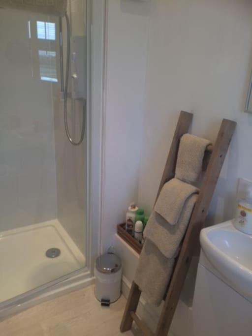 Cotswold Edge Guest Suite With Broadway Hill View Badsey Buitenkant foto
