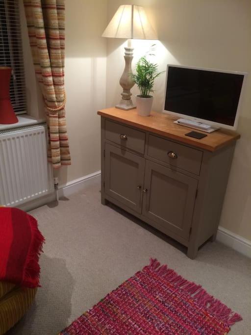 Cotswold Edge Guest Suite With Broadway Hill View Badsey Buitenkant foto